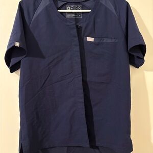 Figs Women’s Navy Blue Short Sleeve Button Up Scrub Top